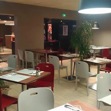מלון Campanile Nature - Aix Les Bains 3*
