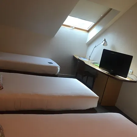 מלון Campanile Nature - Aix Les Bains 3*