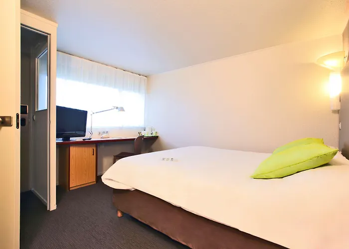 Hotell Campanile Nature - Aix Les Bains 3*