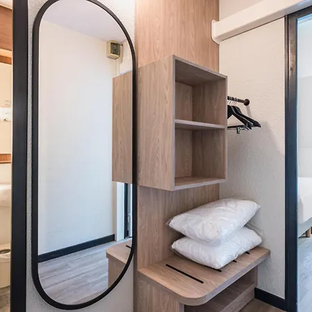Hotell Campanile Nature - Aix Les Bains