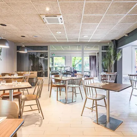 Hotel Campanile Nature - Aix Les Bains 3*